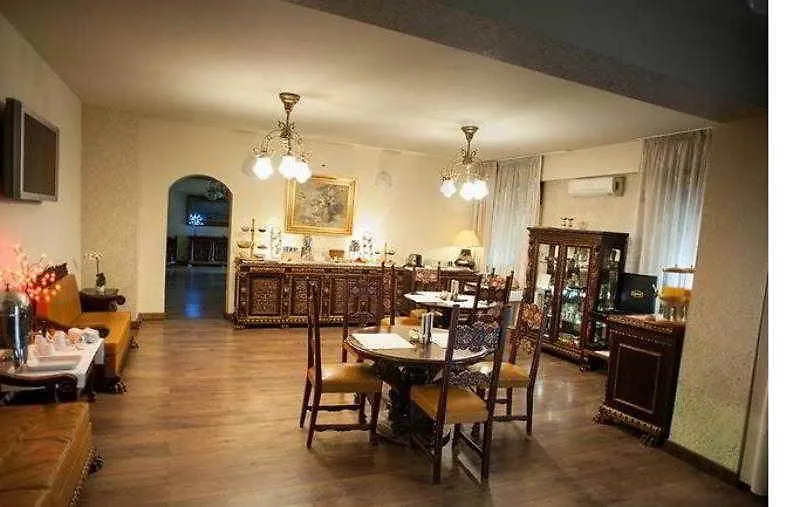 The Seasons Hotel Tunari  4*, Tunari (Ilfov)