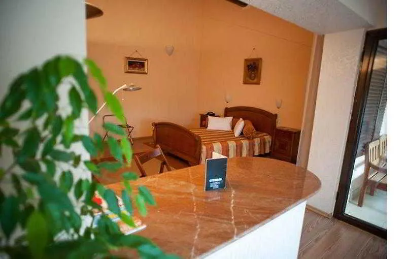The Seasons Hotel Tunari
